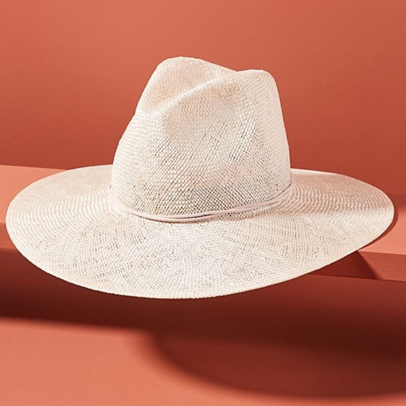Anthropologie Accessories - Anthropologie Lorna shimmer hat pink 🌟